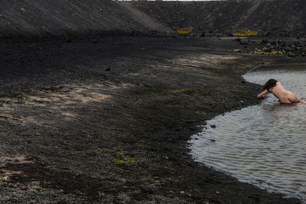Sin titulo /Serie Tierra de Nadie 2022 /Fotografía digital toma directa / 40x80 cm